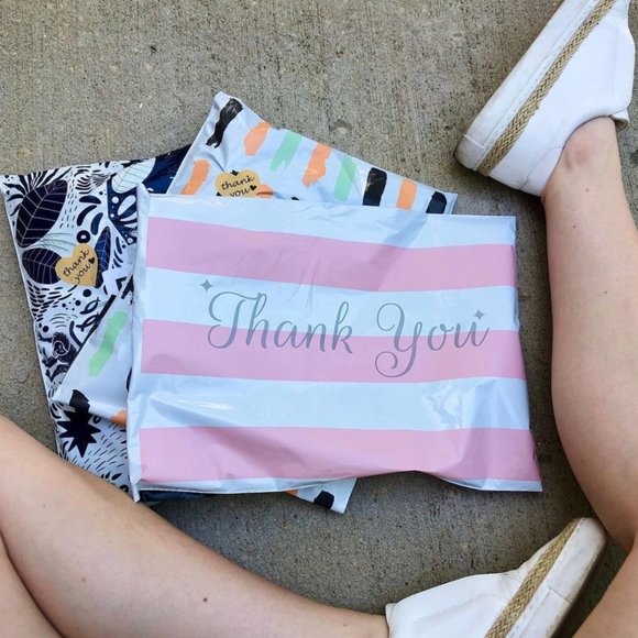 meet the posher✨like this to bookmark my closet! - Picture 4 of 15